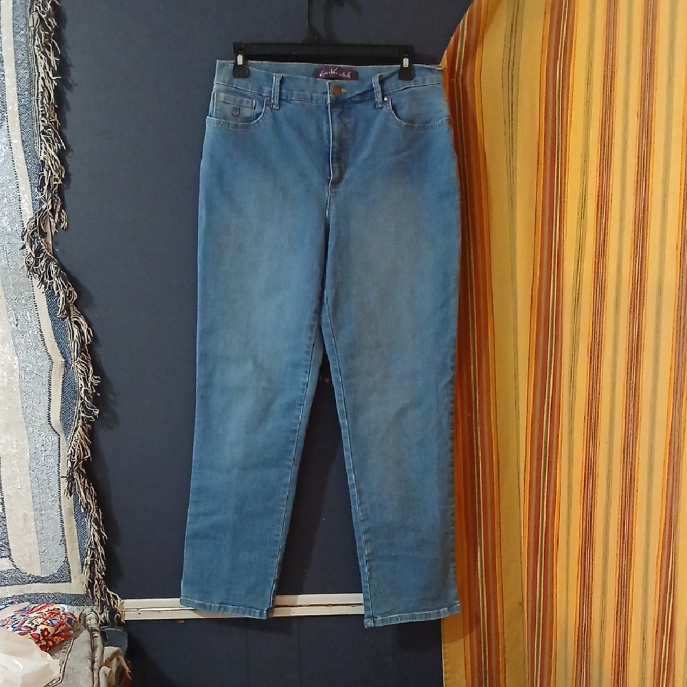 GUC G.V Amanda Jeans Light Wash Faded straight size 10